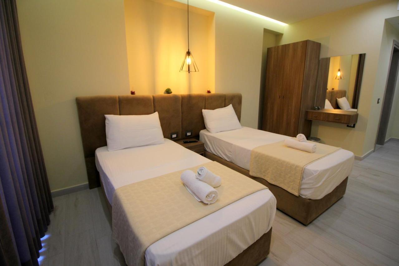 Hotel Sunway Ksamil Buitenkant foto